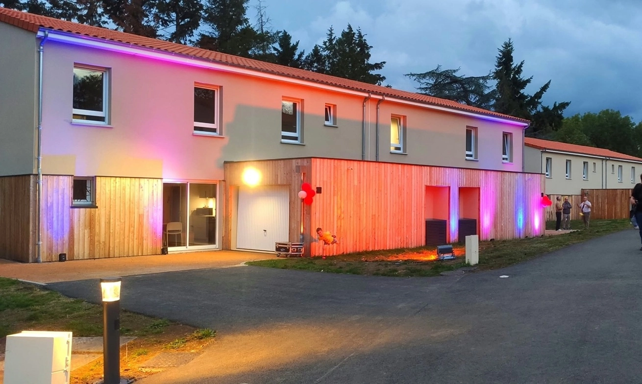 Inauguration du premier village d’enfants à Chanat-la-Mouteyre